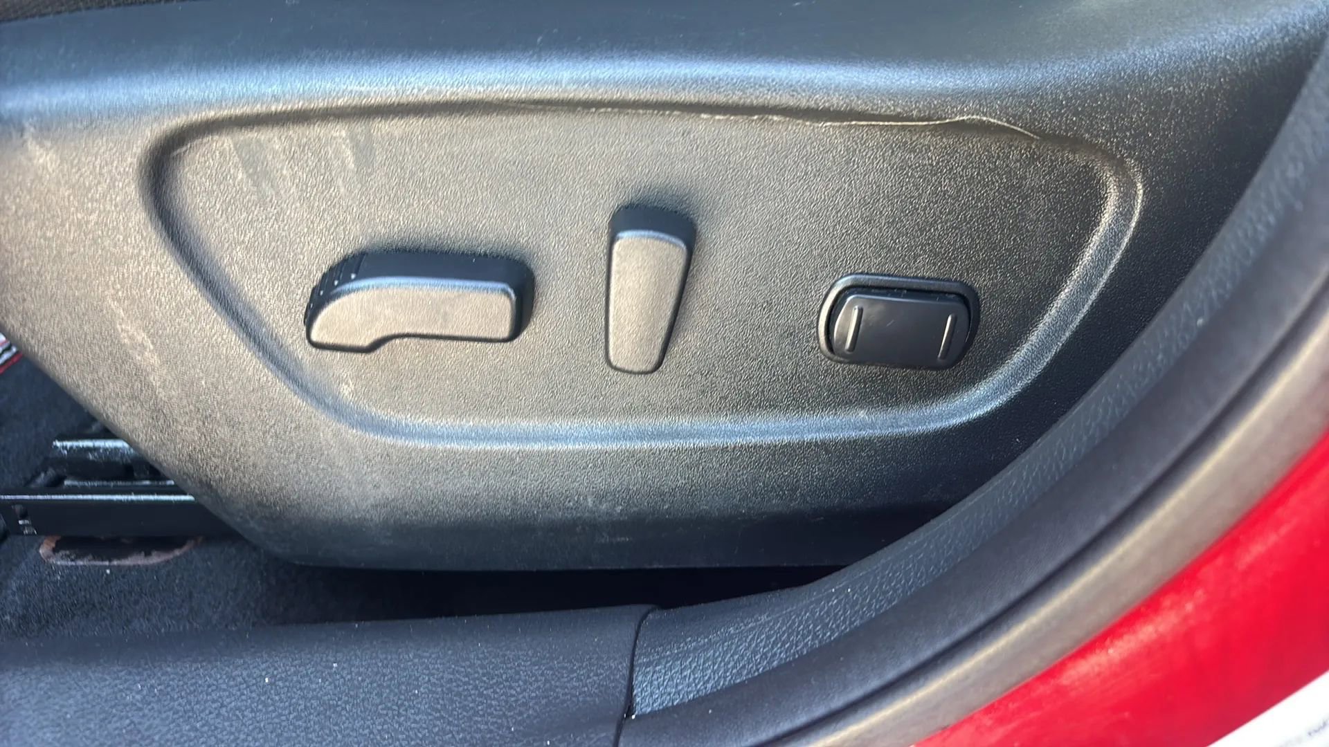 Used 2017 Nissan Rogue S image 20