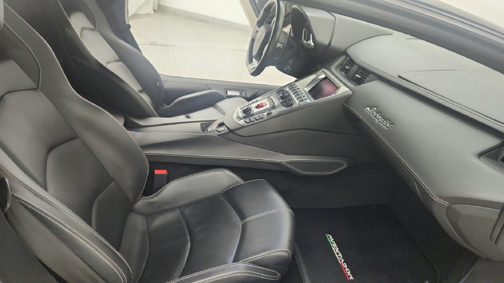 Used 2013 Lamborghini Aventador LP 700-4 AWD/4WD image 29