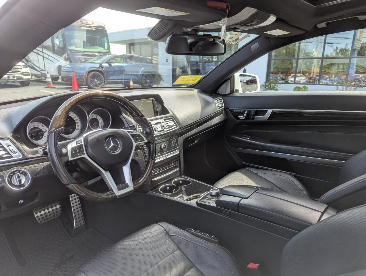 Used 2016 Mercedes-Benz E 400 4MATIC Coupe image 16