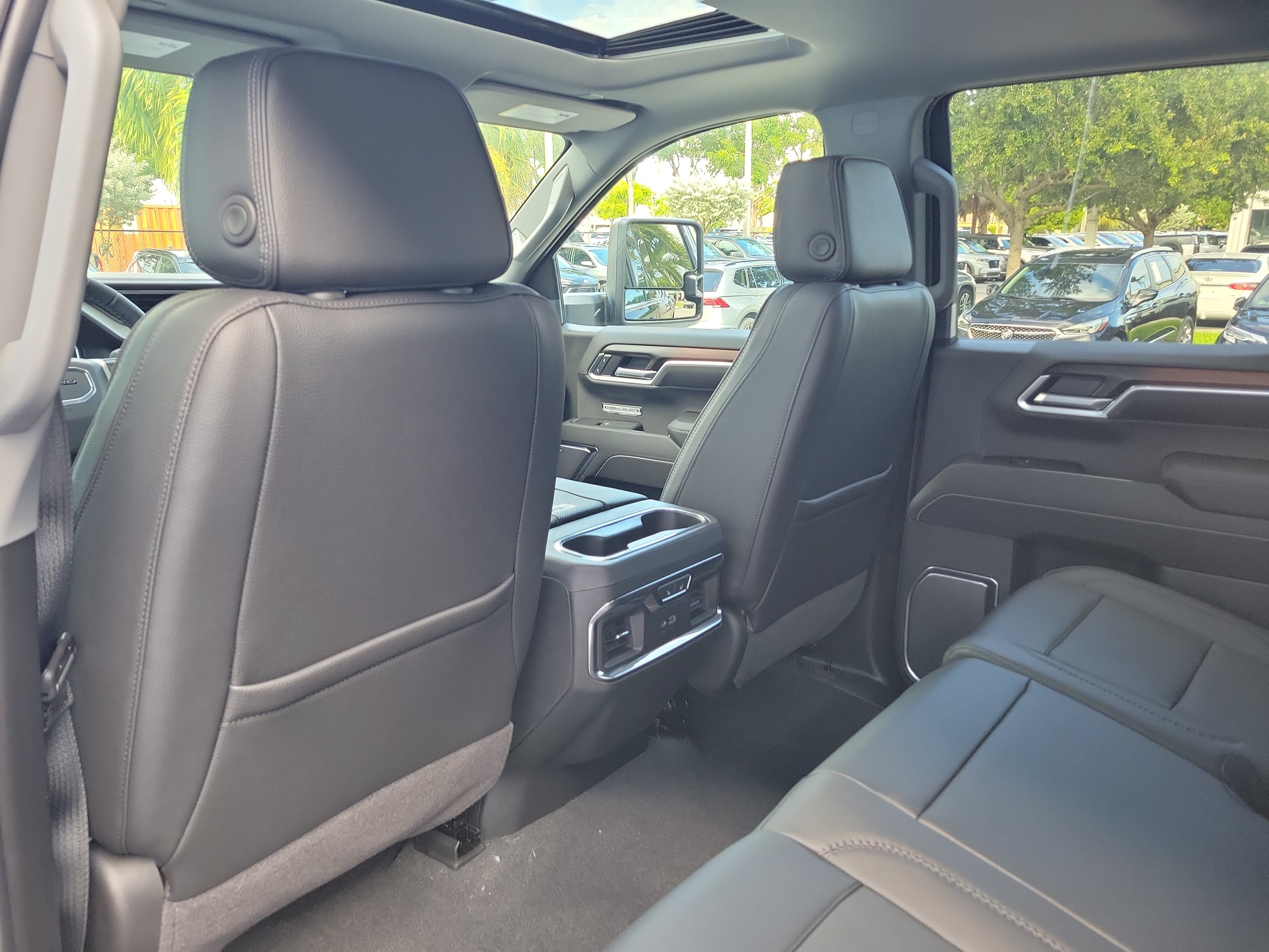 New 2026 GMC Sierra 1500 Denali AWD/4WD image 13