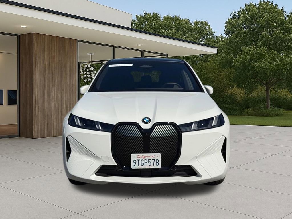 Used 2026 BMW iX xDrive45 w/ Premium Package image 4