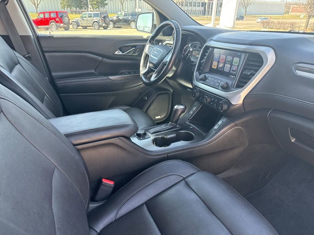 Used 2019 GMC Acadia SLT image 23