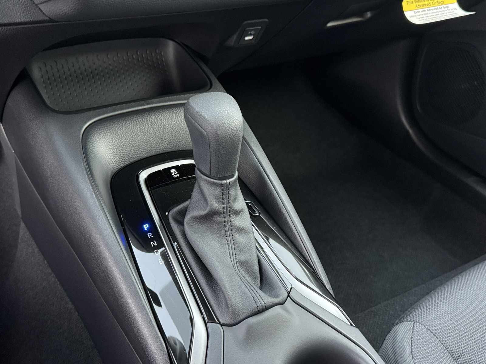 New 2027 Toyota Corolla LE FWD image 19