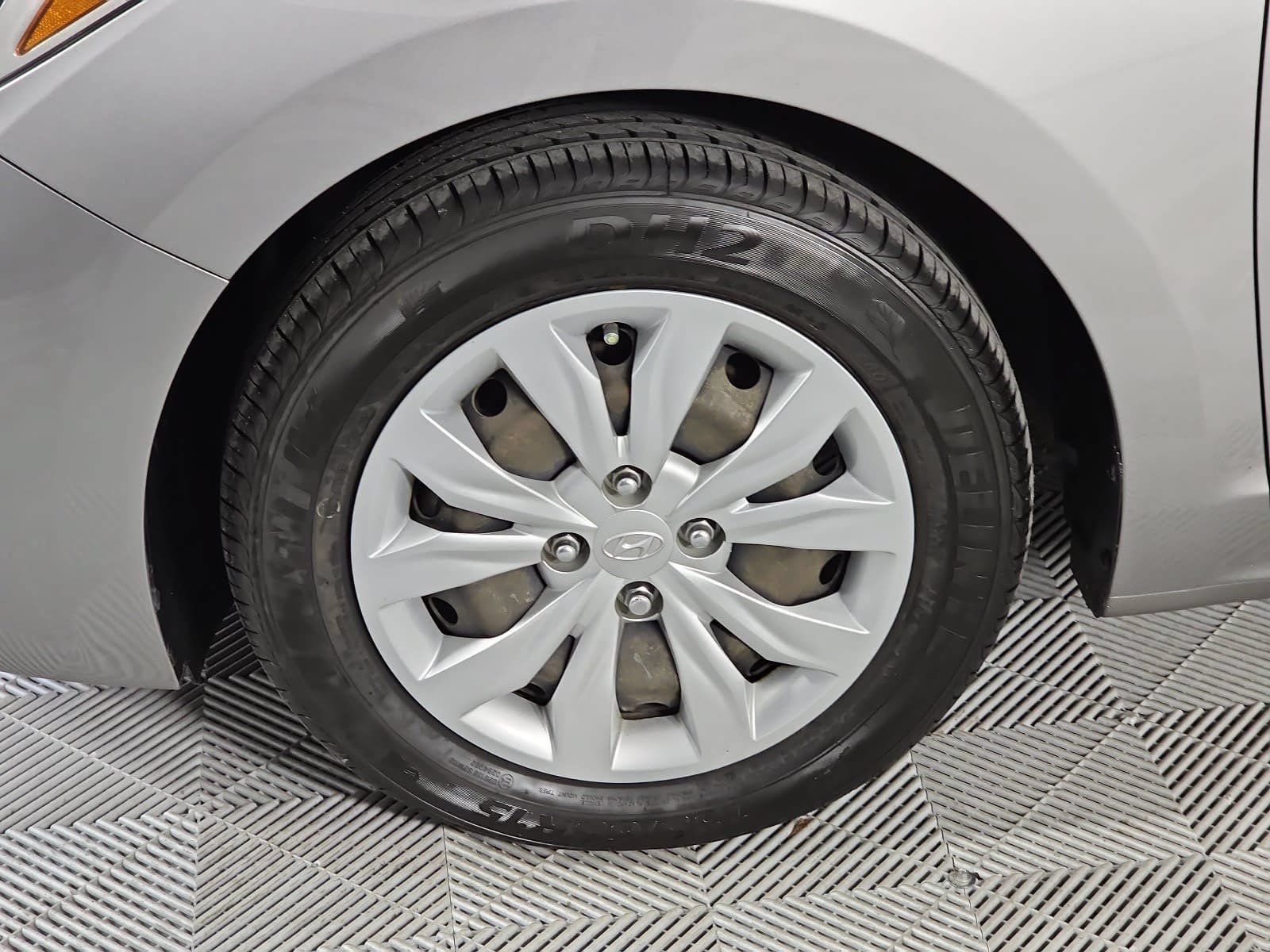 Used 2021 Hyundai Accent SE FWD image 10