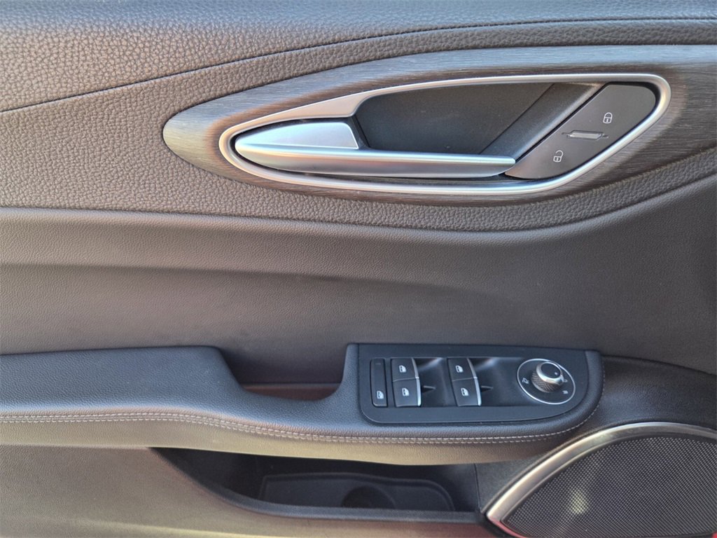 Used 2022 Alfa Romeo Giulia Ti image 22