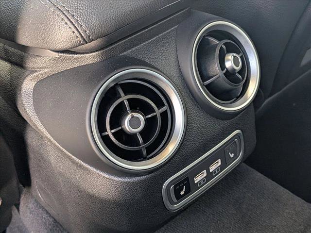 Used 2023 Alfa Romeo Giulia Veloce RWD image 18