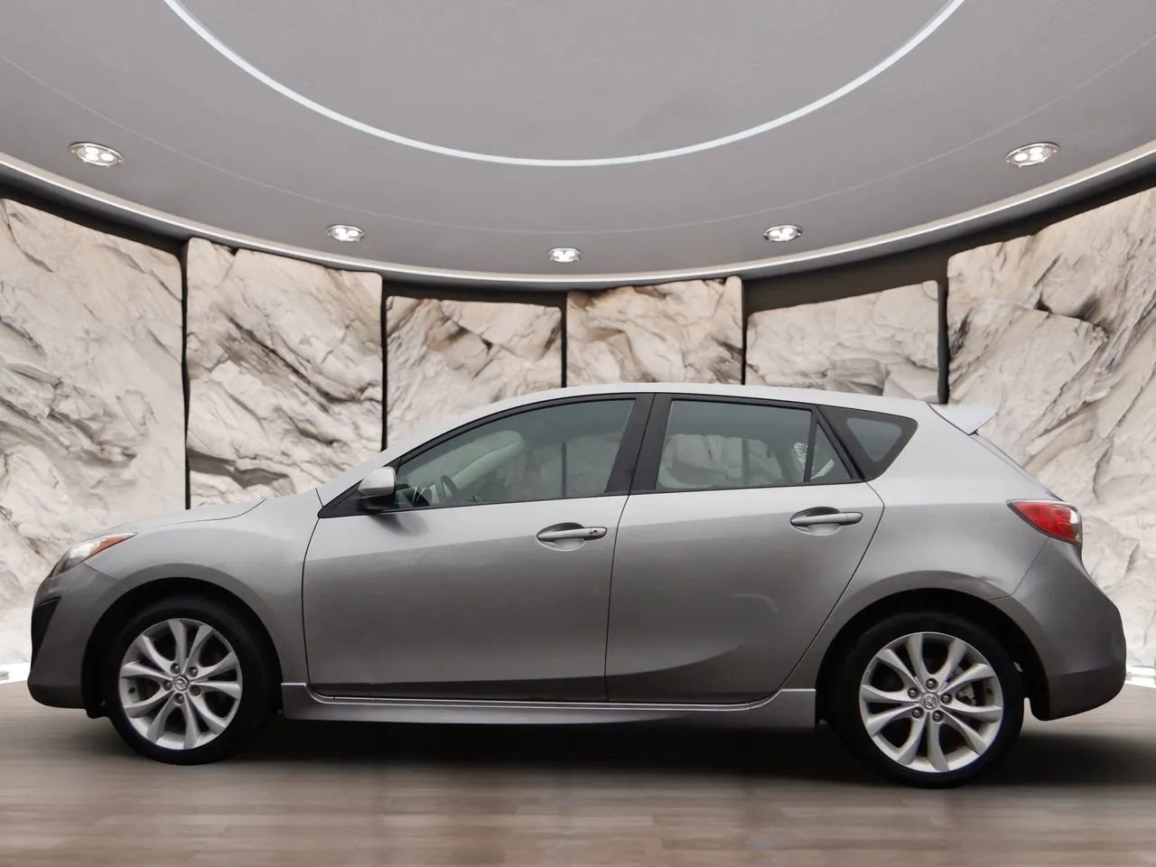 Used 2010 MAZDA MAZDA3 s Sport image 9