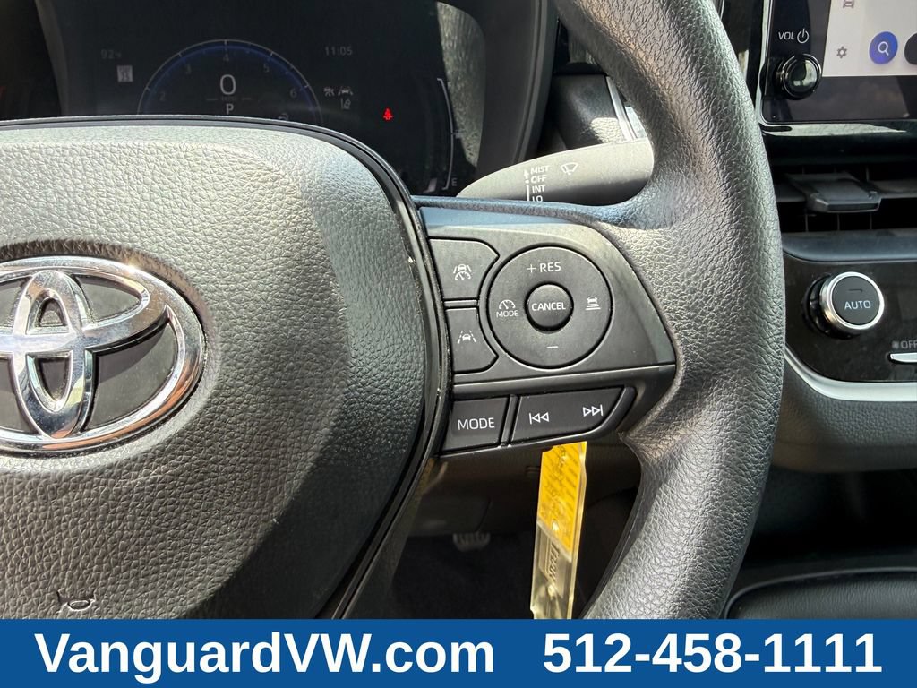 Used 2026 Toyota Corolla LE FWD image 14