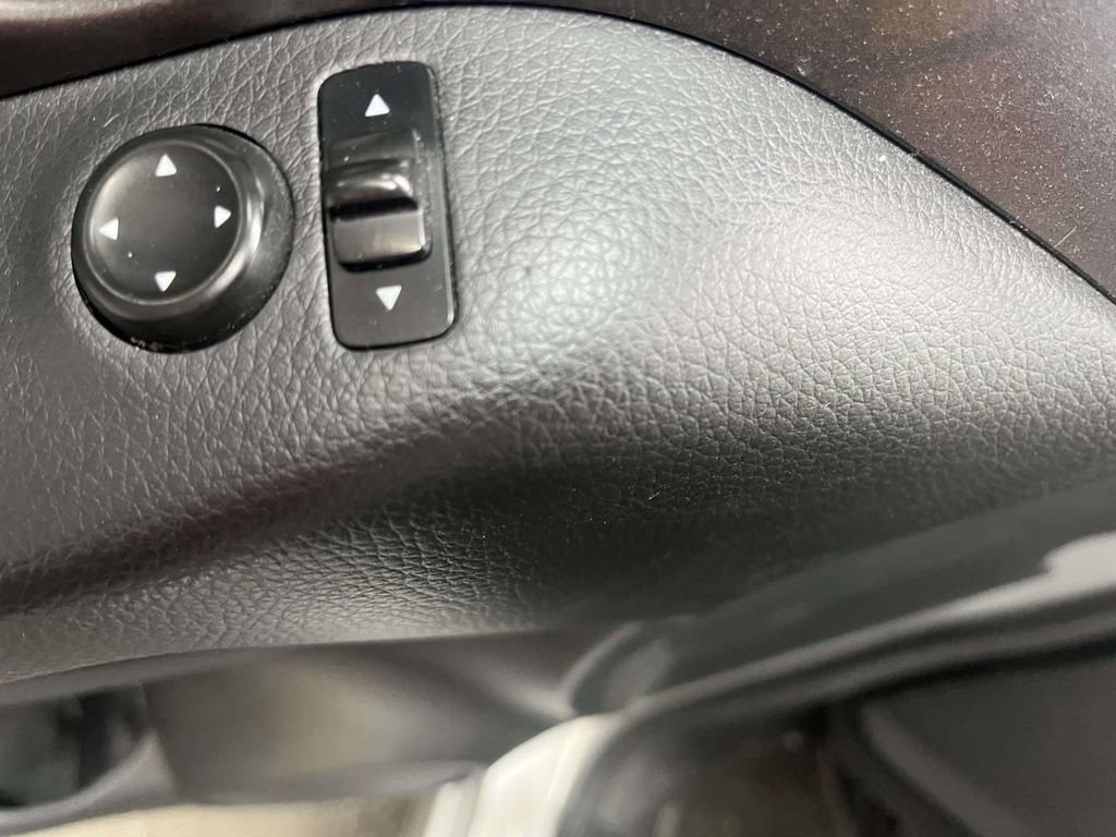 Used 2018 Nissan Rogue Sport S FWD image 13