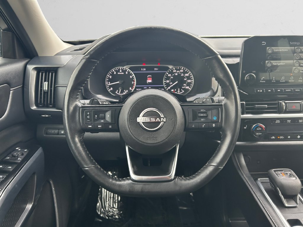 Used 2023 Nissan Pathfinder SL AWD/4WD image 20