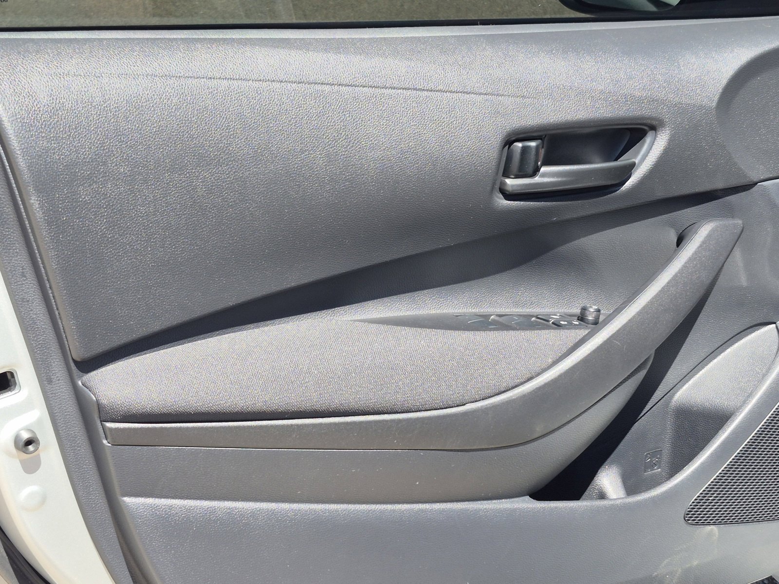 Used 2026 Toyota Corolla LE FWD image 14