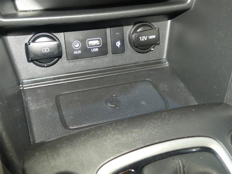 Used 2020 Hyundai Kona SEL Plus AWD/4WD image 39