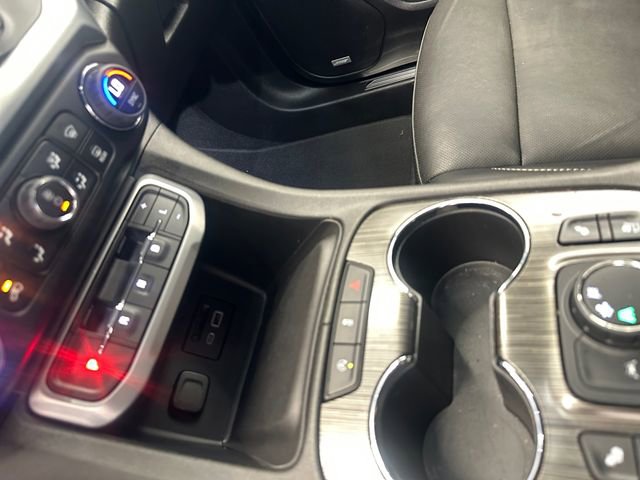 Used 2023 GMC Acadia SLT w/ Elevation Edition FWD image 34