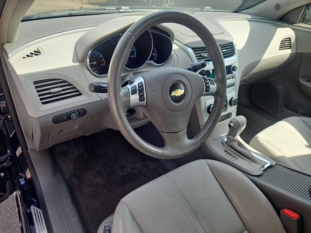 Used 2009 Chevrolet Malibu LT w/ Premium Audio Package FWD image 13