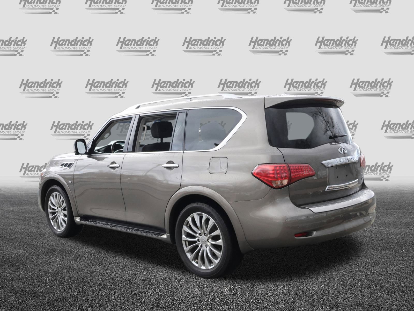 Used 2017 INFINITI QX80 2WD w/ Deluxe Technology Package image 7