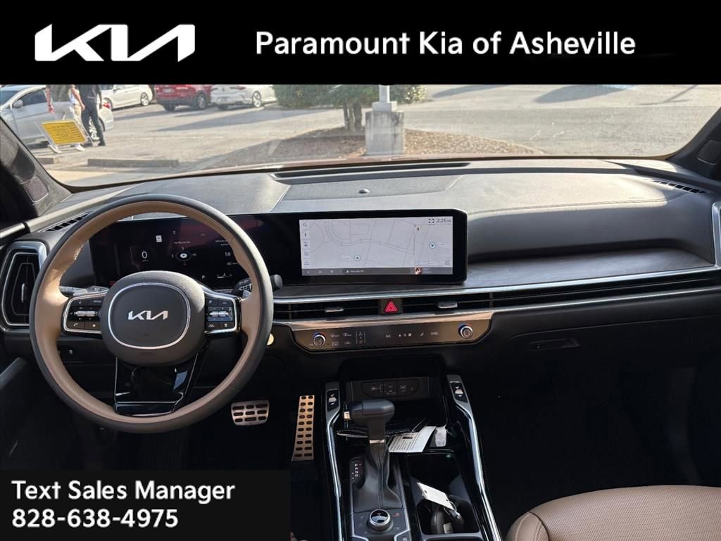 Certified 2025 Kia Sorento SX Prestige w/ Olive Brown Leather Package image 7