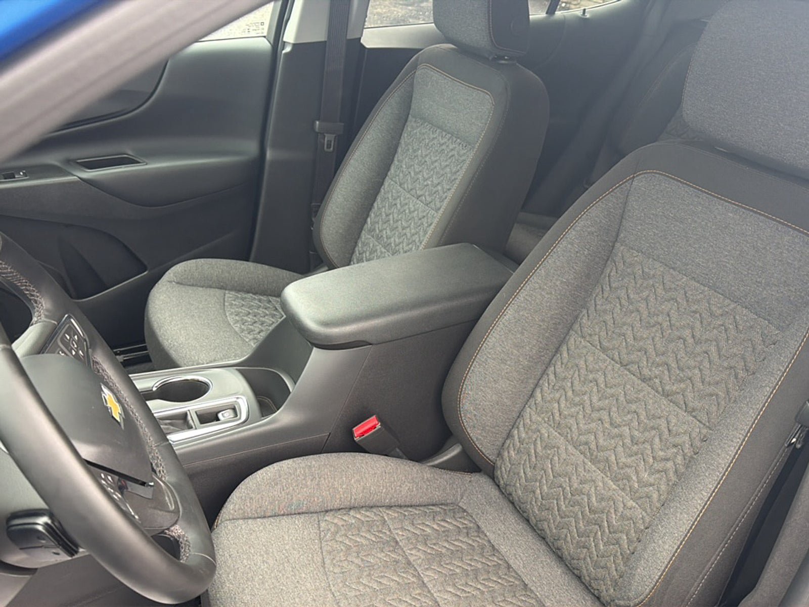 Used 2024 Chevrolet Equinox LT w/ LPO, Floor Liner Package AWD/4WD image 15