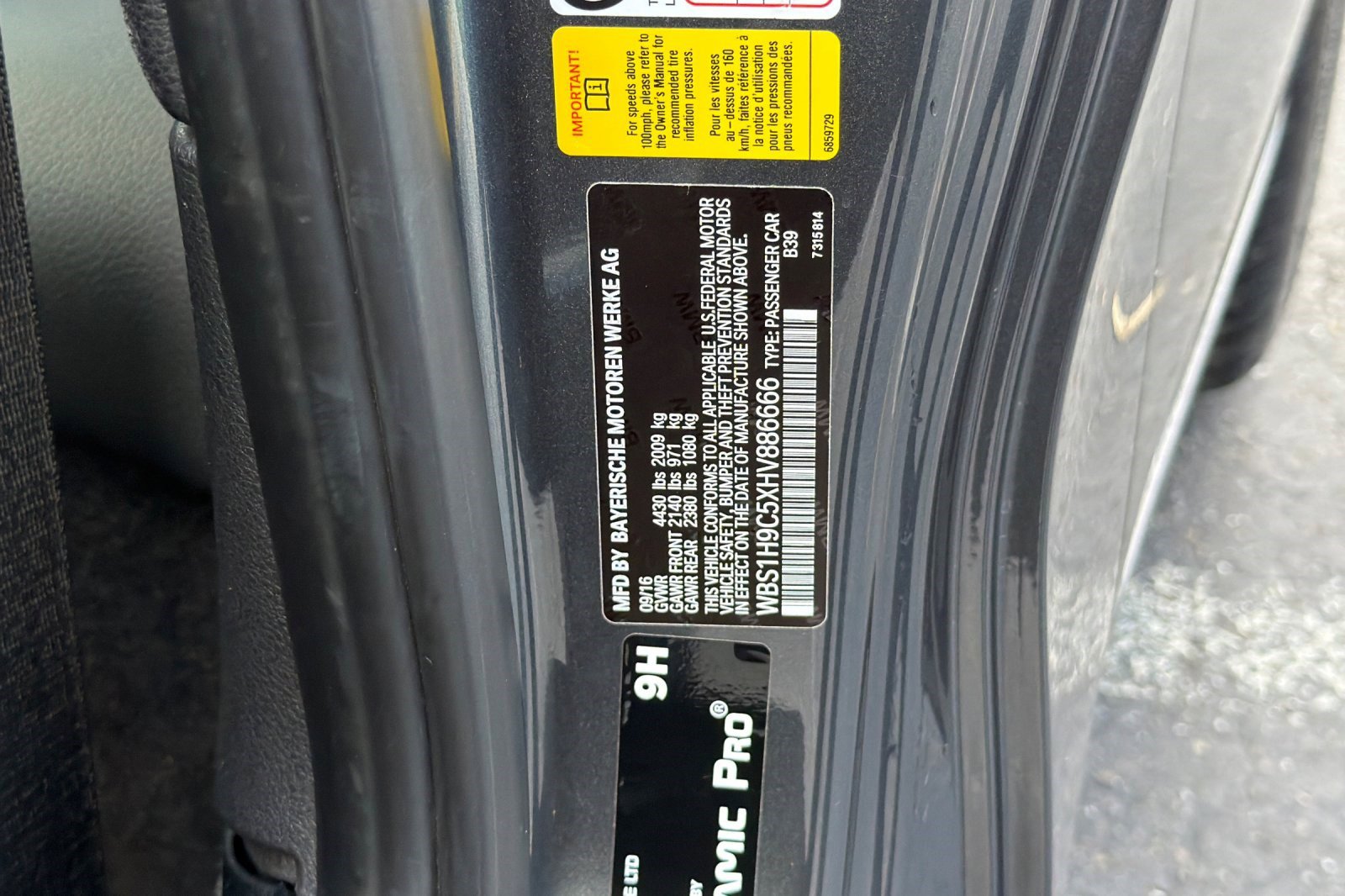 Used 2017 BMW M2 image 41