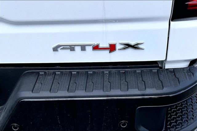 Used 2025 GMC Sierra 1500 AT4X image 32