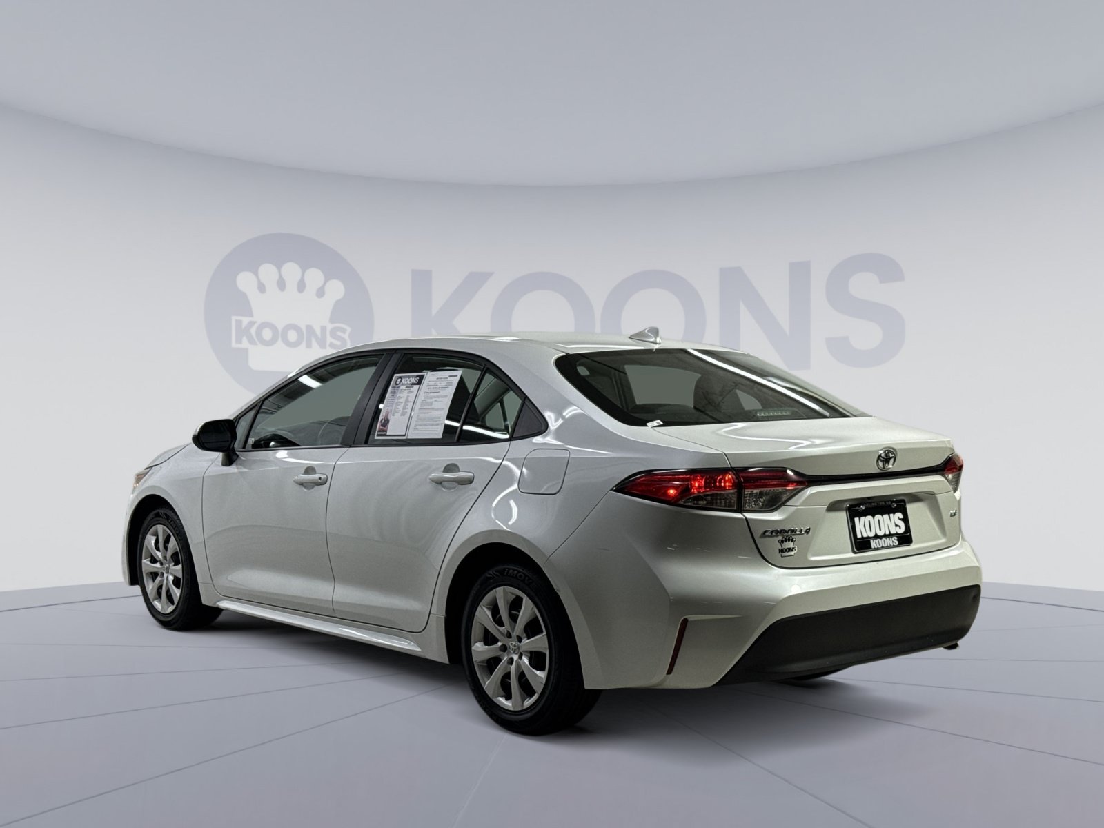 Used 2024 Toyota Corolla LE FWD image 18