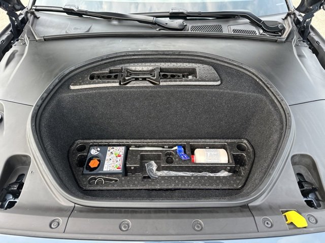 Used 2022 Polestar Polestar 2 w/ Performance Package image 28