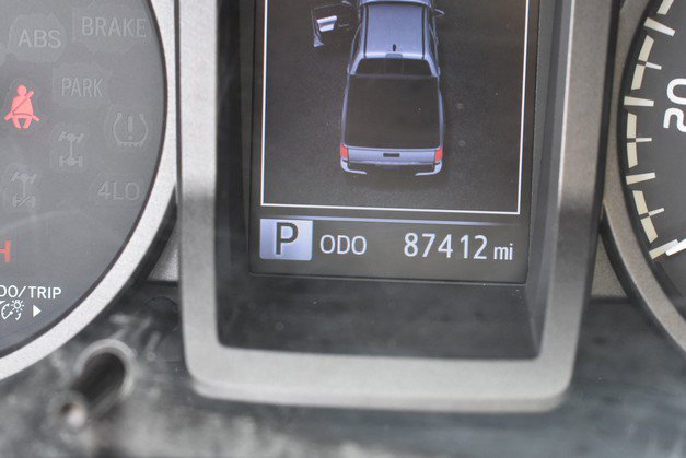 Used 2016 Toyota Tacoma TRD Sport w/ Towing Package AWD/4WD image 25