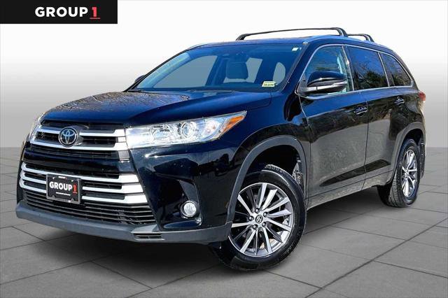 Certified 2018 Toyota Highlander XLE image 1