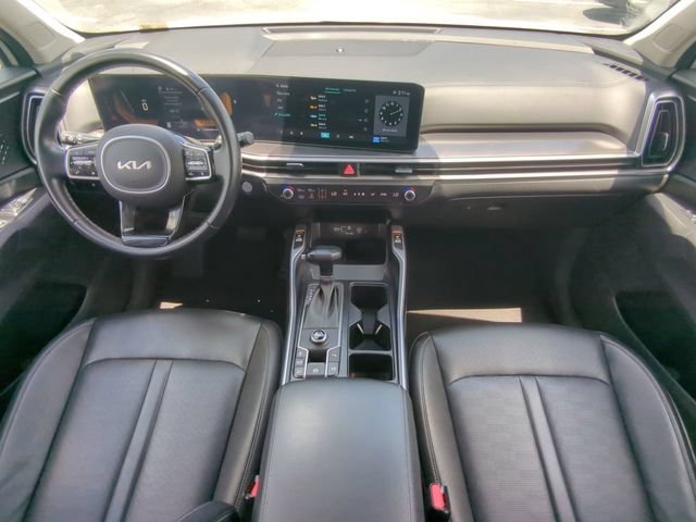 Used 2024 Kia Sorento S FWD image 18
