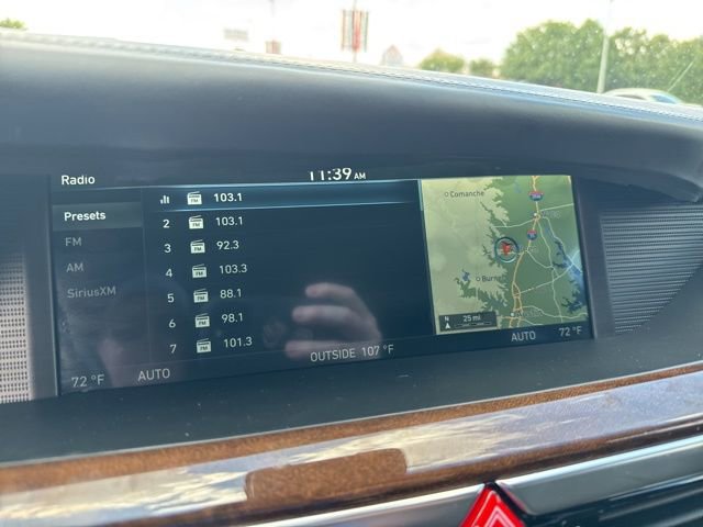 Used 2018 Genesis G90 3.3T Premium RWD image 34