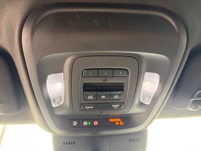 Used 2025 Cadillac CT5 Sport RWD image 11