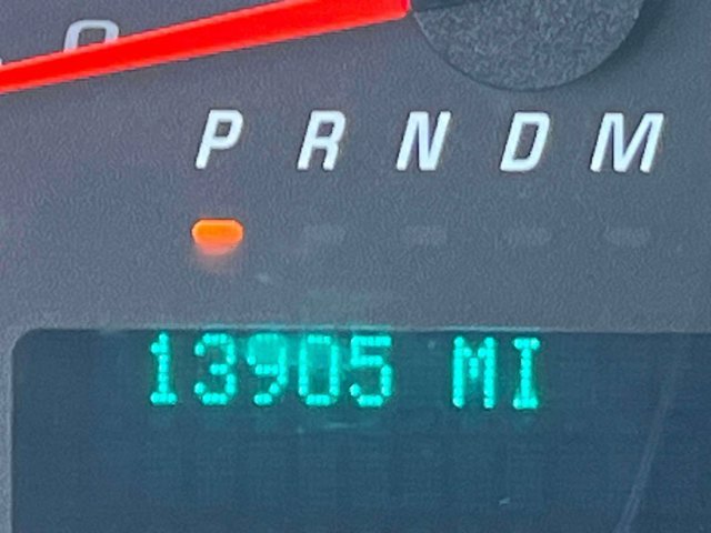 Used 2024 Chevrolet Express 2500 w/ Driver Convenience Package RWD image 27