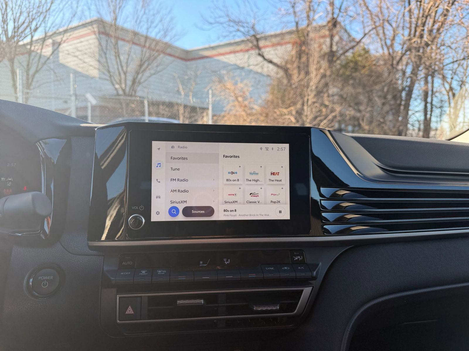 Used 2025 Toyota Camry LE image 18