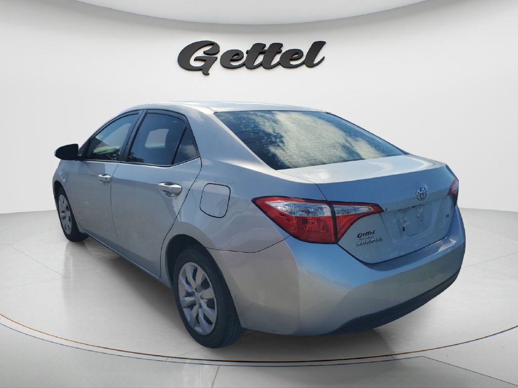 Used 2016 Toyota Corolla LE FWD image 5
