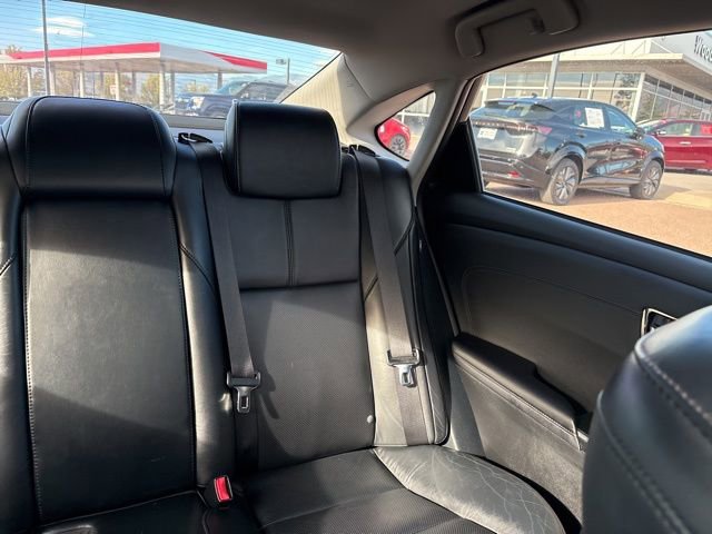 Used 2018 Toyota Avalon Limited w/ All Weather Liner Package FWD image 23