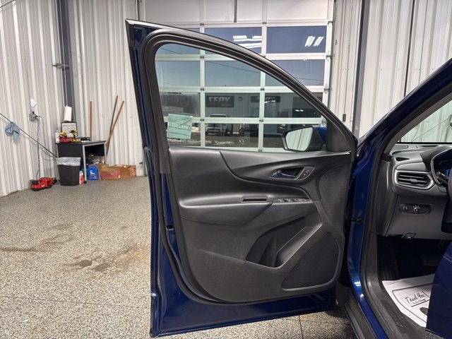 Used 2023 Chevrolet Equinox LT image 7