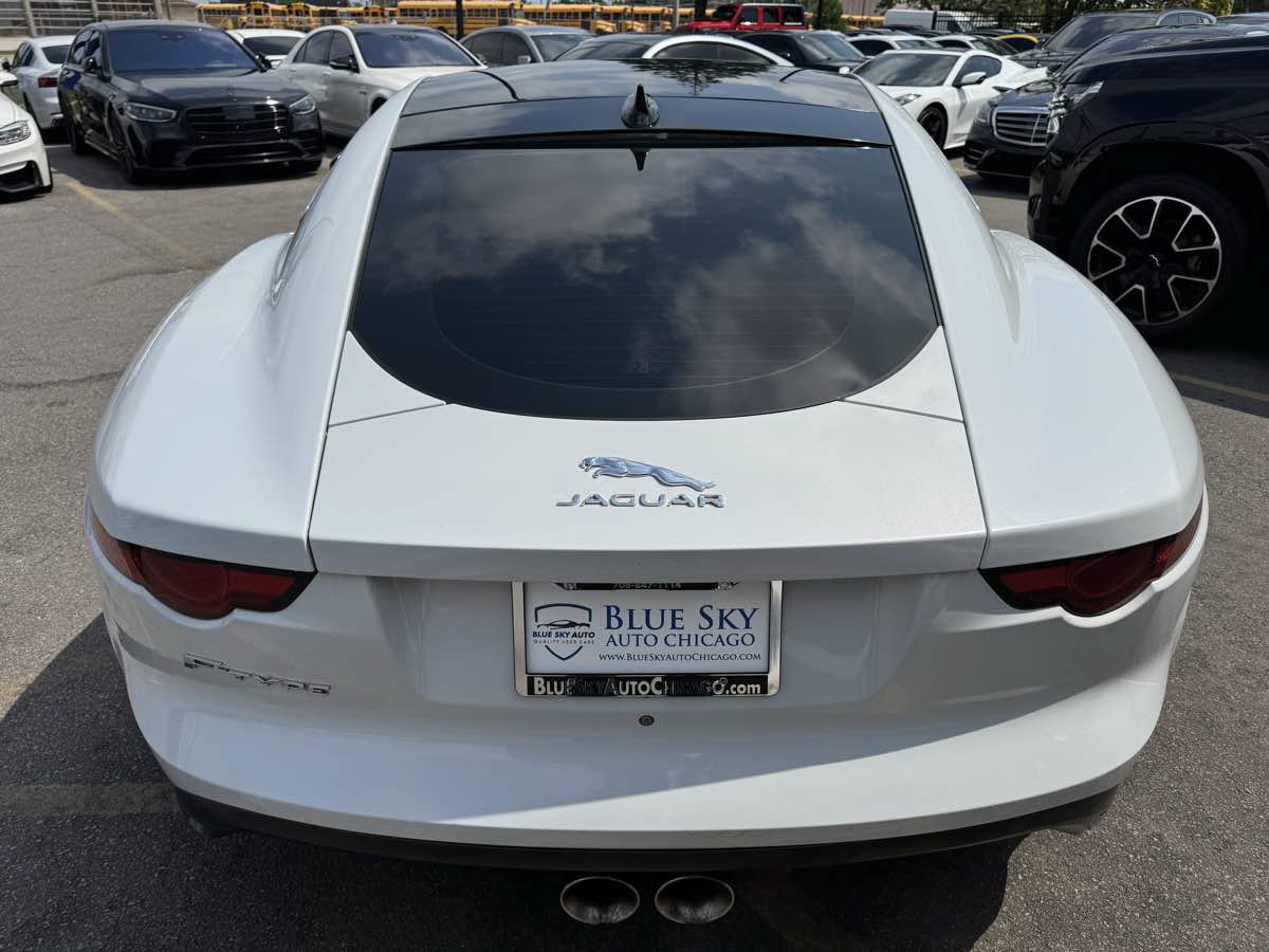 Used 2018 Jaguar F-TYPE Coupe RWD image 6