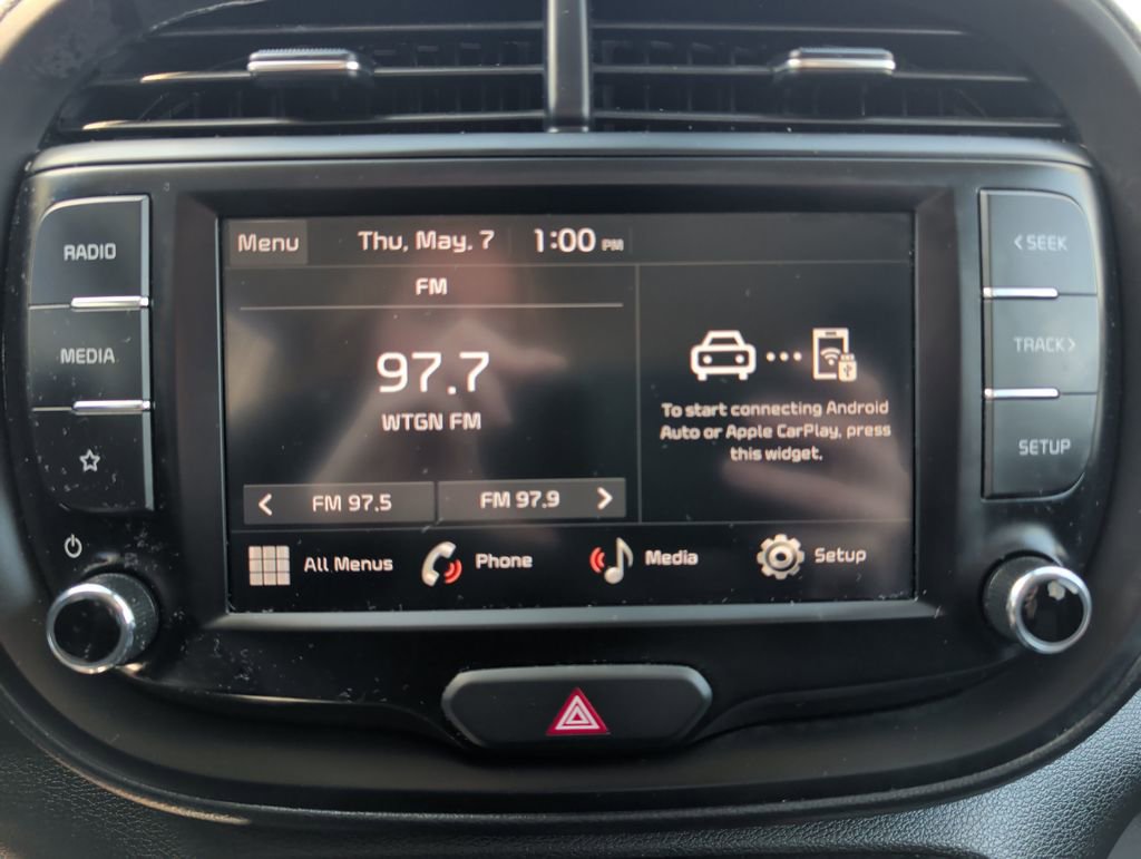 Used 2024 Kia Soul LX w/ Option Group 015 FWD image 13