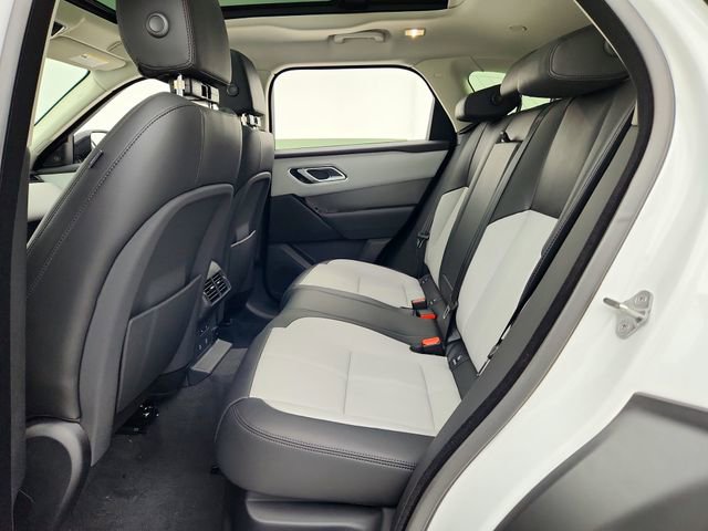 Used 2025 Land Rover Range Rover Velar Dynamic SE image 32