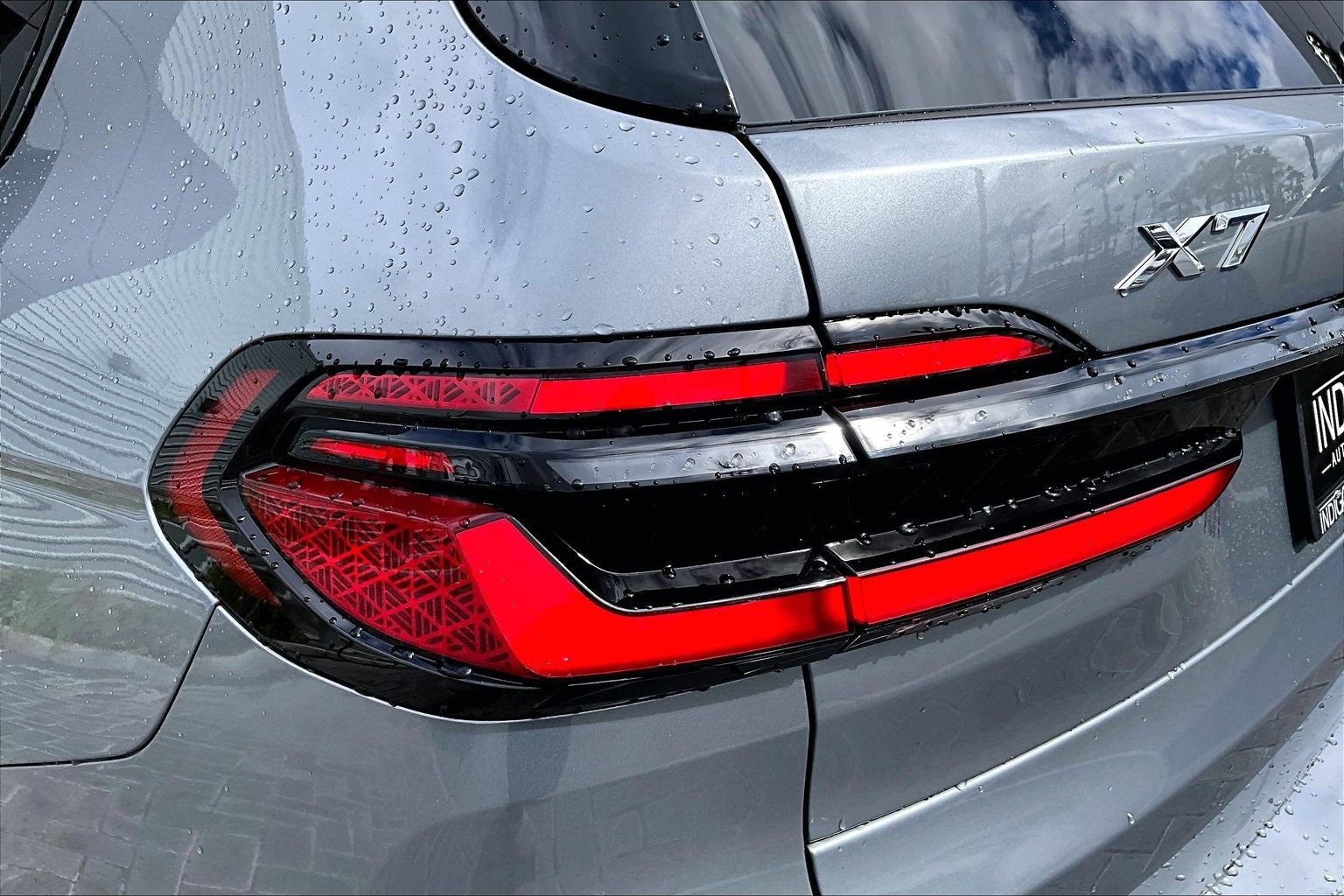 Used 2025 BMW X7 xDrive40i w/ M Sport Package image 30