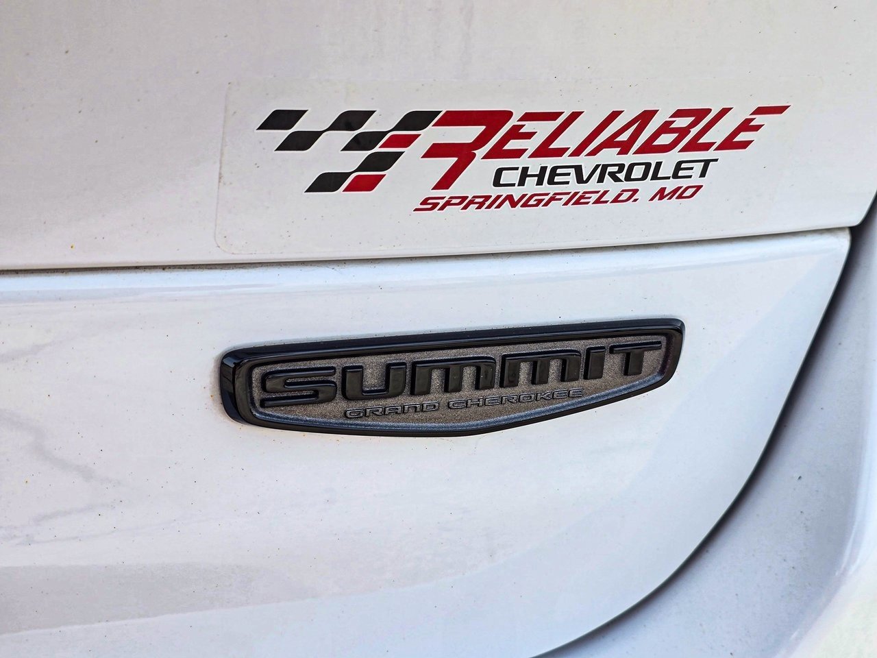 Used 2024 Jeep Grand Cherokee L Summit image 12