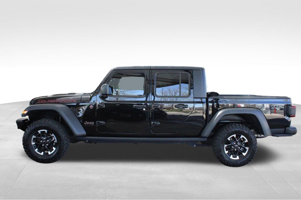 Used 2024 Jeep Gladiator Rubicon w/ Convenience Group image 12