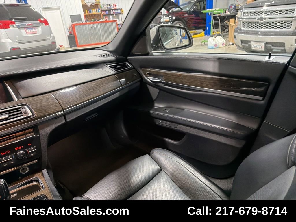 Used 2015 BMW 750Li xDrive 750Li xDrive Sedan 4D image 60