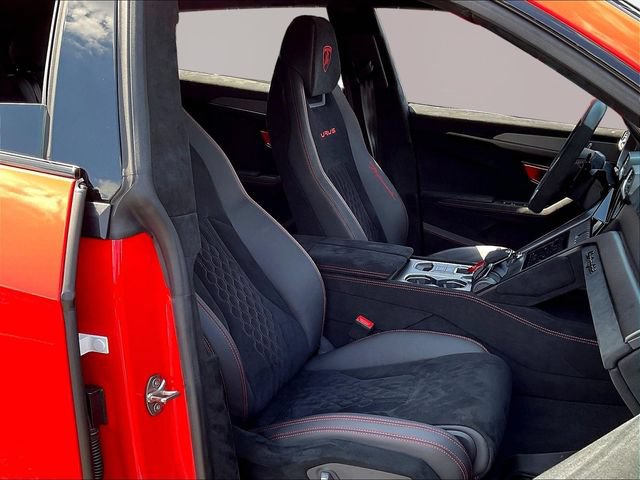 Used 2023 Lamborghini Urus Performante AWD/4WD image 28