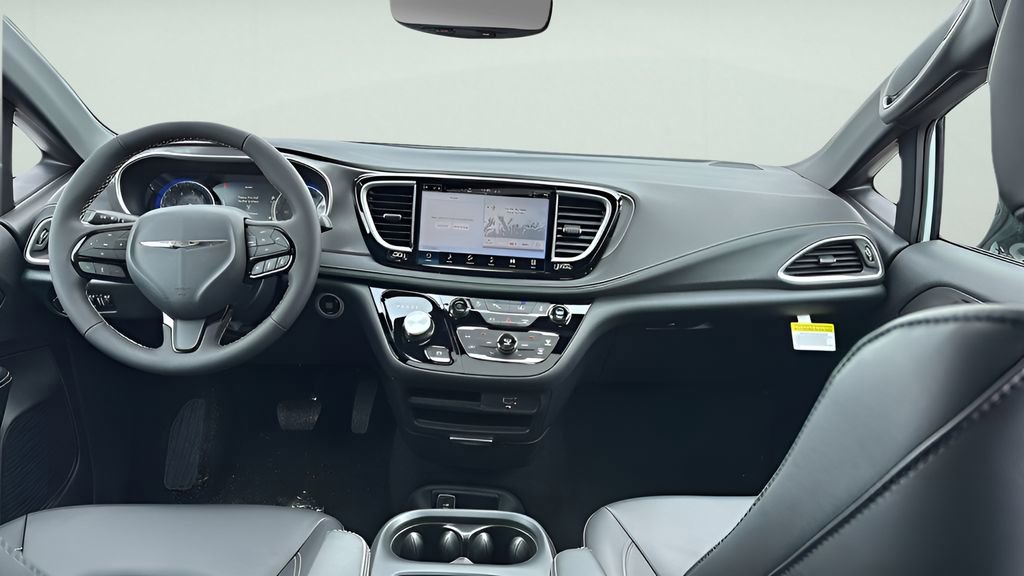 New 2026 Chrysler Pacifica Select image 26