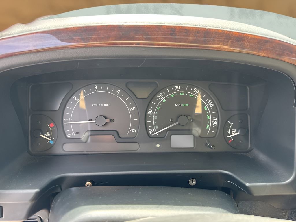 Used 2004 Land Rover Discovery SE image 21