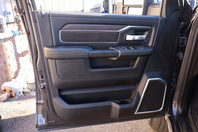 Used 2025 RAM 2500 Laramie w/ Night Edition image 11