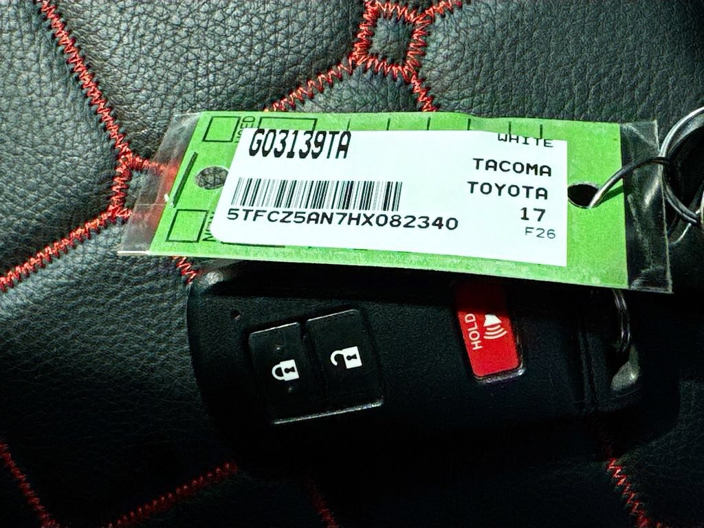Used 2017 Toyota Tacoma TRD Pro AWD/4WD image 35