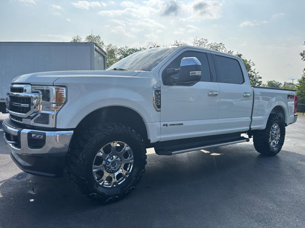 Used 2021 Ford F250 Lariat w/ Lariat Ultimate Package AWD/4WD image 8