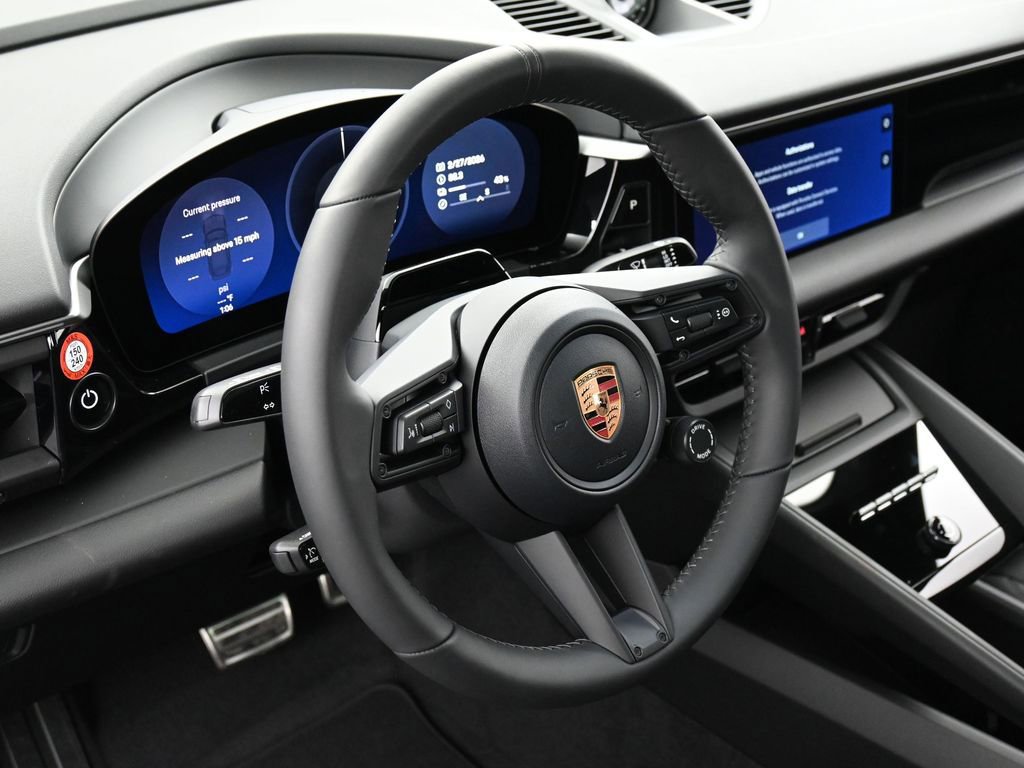New 2026 Porsche Macan 4S Electric AWD/4WD image 17