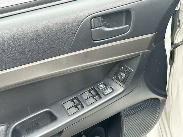 Used 2013 Mitsubishi Lancer ES FWD image 17
